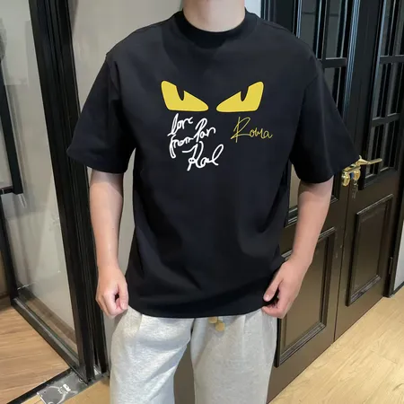 フェンディ Tシャツ