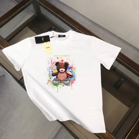 フェンディ Tシャツ