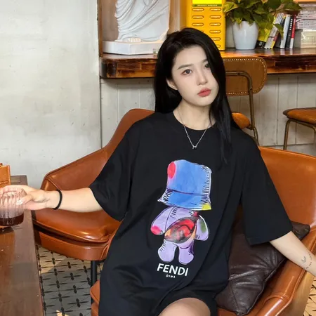 フェンディ Tシャツ