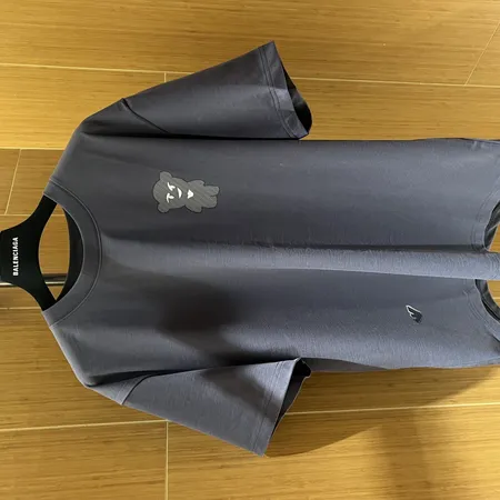 アルマーニ Tシャツ