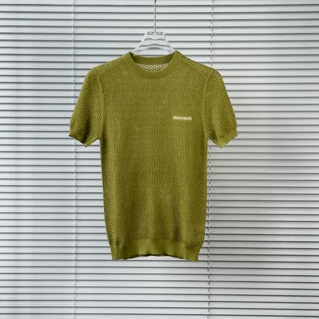 ミュウミュウ Tシャツ