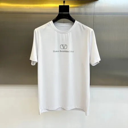 ヴァレンティノ Tシャツ