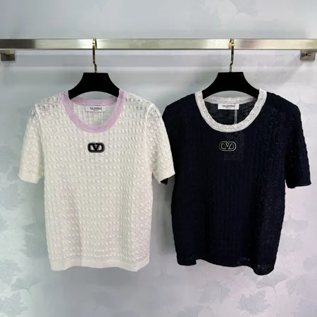 ヴァレンティノ Tシャツ