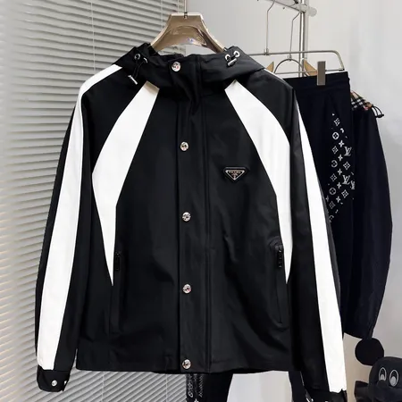 プラダ ジャケット