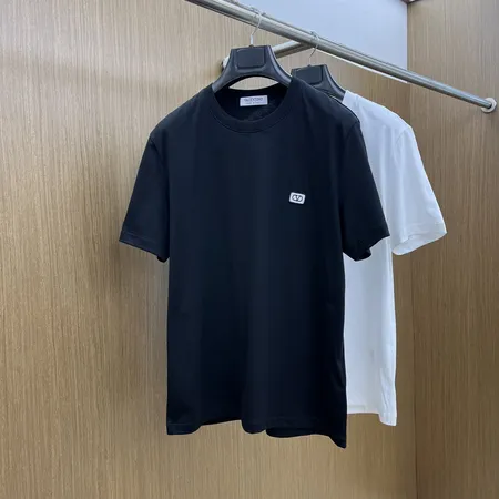 ヴァレンティノ Tシャツ