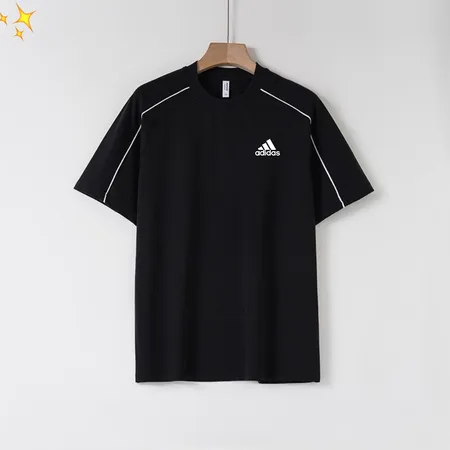 アディダス Tシャツ
