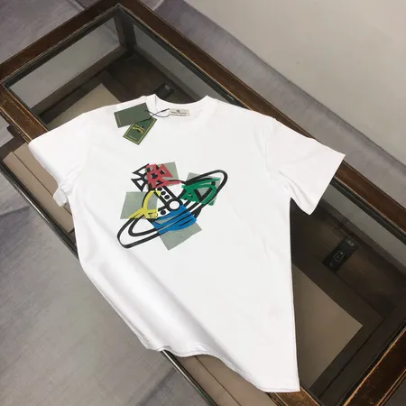 ヴィヴィアン・ウエストウッド Tシャツ