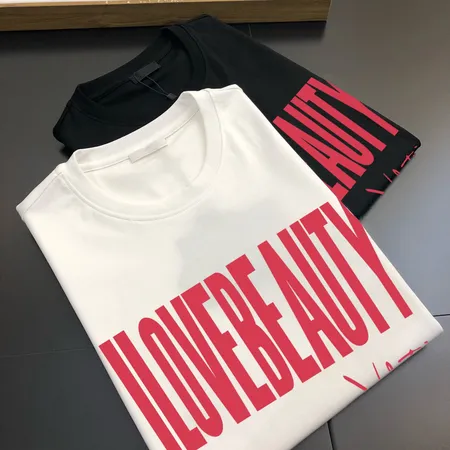 ヴァレンティノ Tシャツ