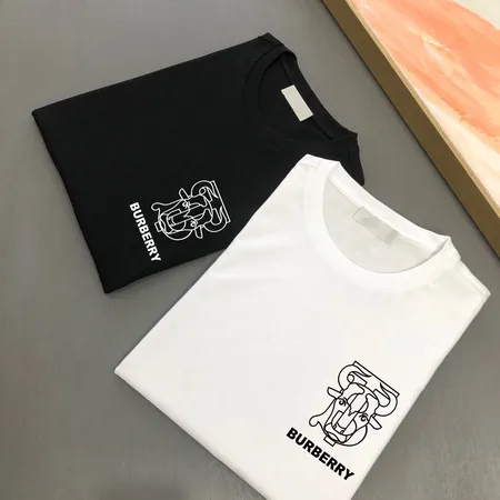 バーバリー ス Tシャツ