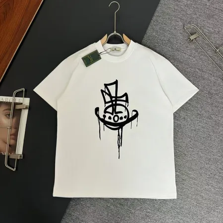 ヴィヴィアン・ウエストウッド Tシャツ