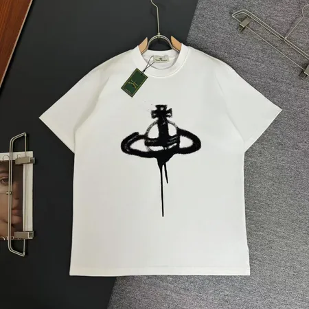 ヴィヴィアン・ウエストウッド Tシャツ