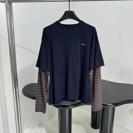 ミュウミュウ Tシャツ