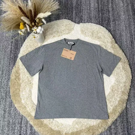 ミュウミュウ Tシャツ