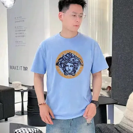 ヴェルサーチ Tシャツ