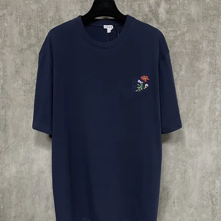 ロエベ Tシャツ