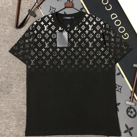 ルイヴィトン Tシャツ