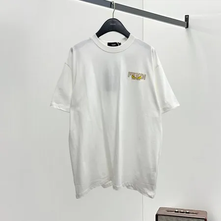 フェンディ Tシャツ