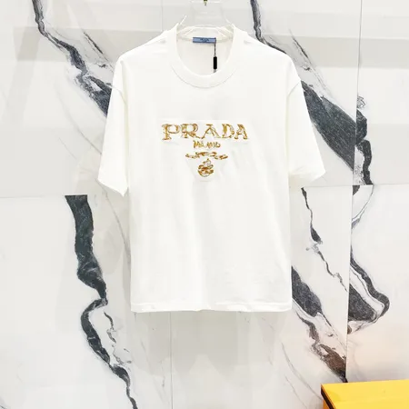 プラダ Tシャツ