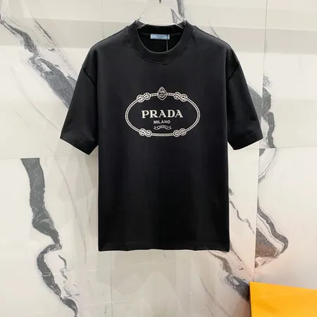 プラダ Tシャツ