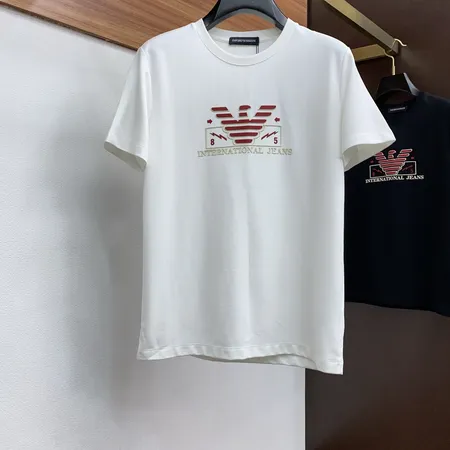 アルマーニ Tシャツ
