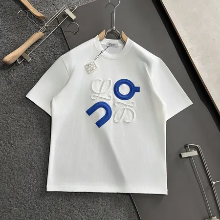 ロエベ Tシャツ