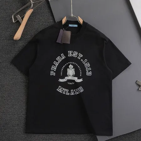 プラダ Tシャツ