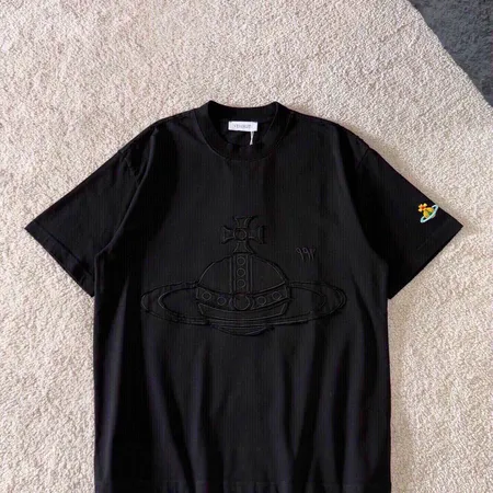 ヴィヴィアン・ウエストウッド Tシャツ