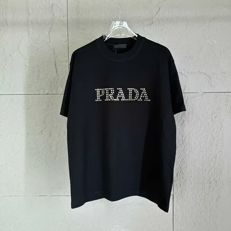 プラダ Tシャツ