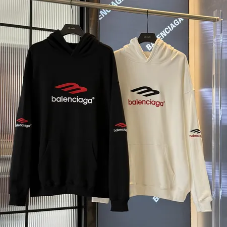 バレンシアガ パーカー