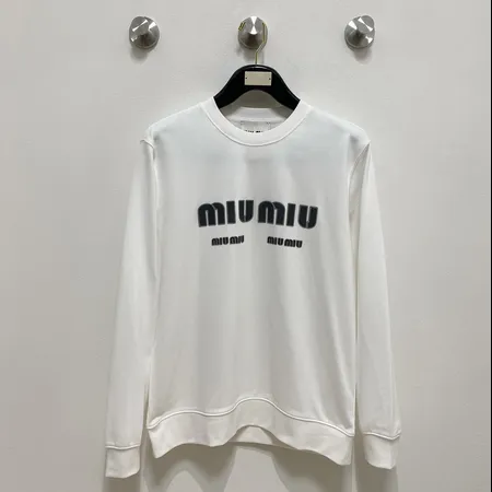 ミュウミュウ パーカー