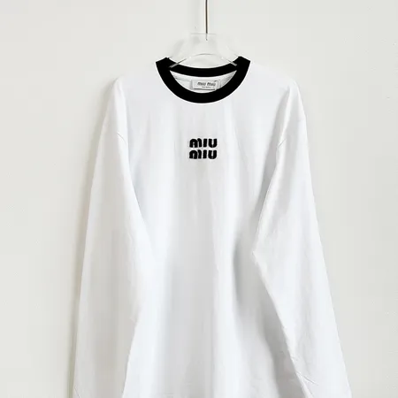 ミュウミュウ Tシャツ