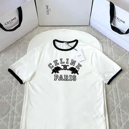 セリーヌ Tシャツ