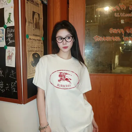 バーバリー ス Tシャツ