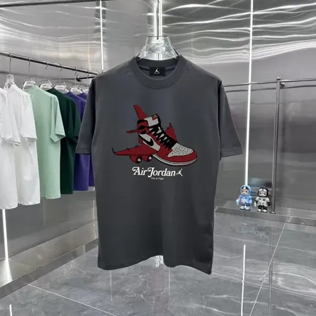 エアジョーダン Tシャツ