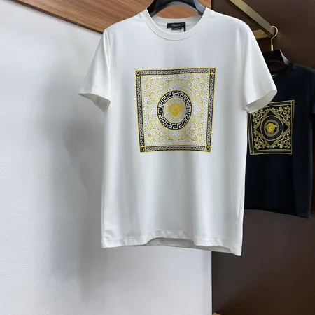 ヴェルサーチ Tシャツ