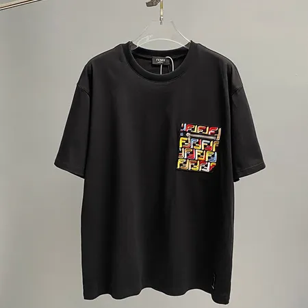 フェンディ Tシャツ