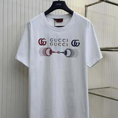 グッチ Tシャツ