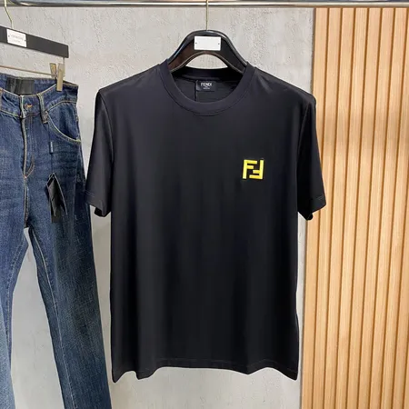 フェンディ Tシャツ