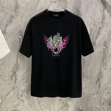 ジバンシィ Tシャツ