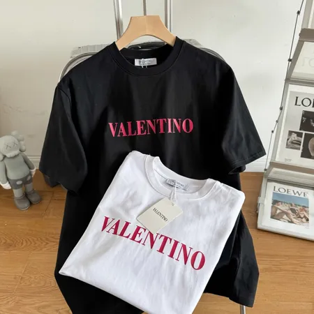 ヴァレンティノ Tシャツ