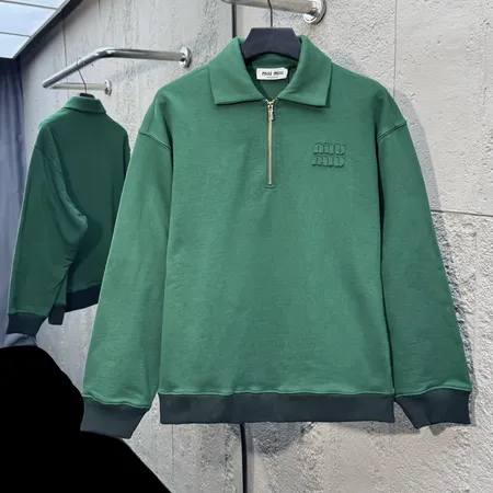 ミュウミュウ パーカー