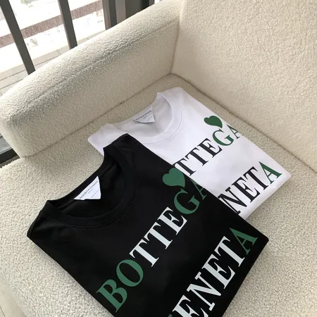 ボッテガ ヴェネタ Tシャツ