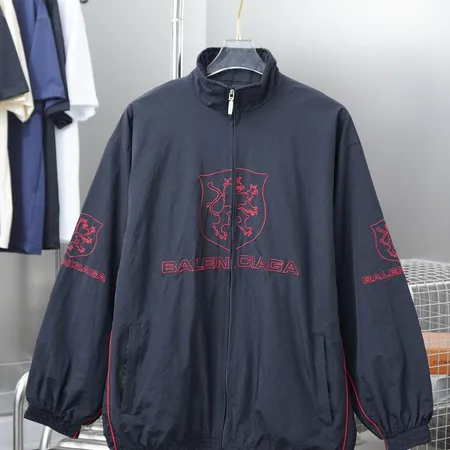 バレンシアガ ジャケット
