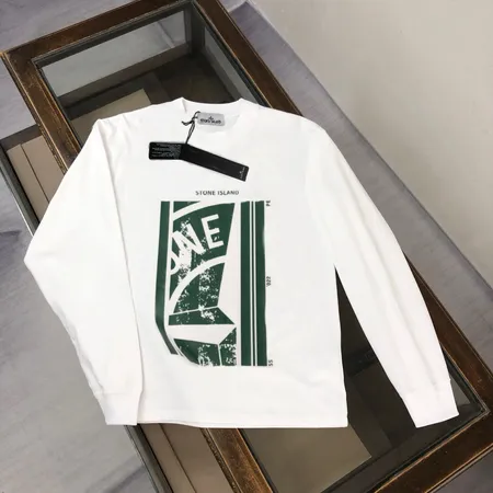 ストーンアイランド パーカー