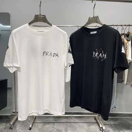 プラダ Tシャツ