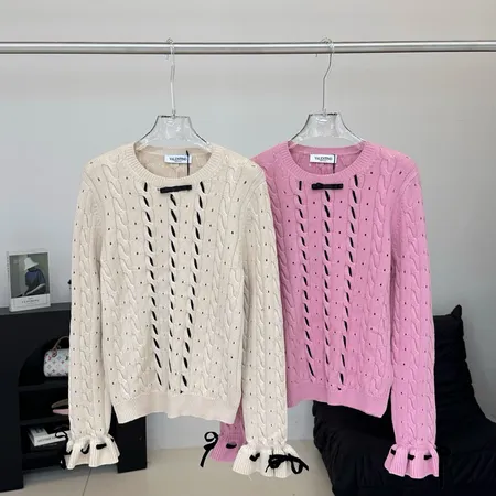 ヴァレンティノ Tシャツ