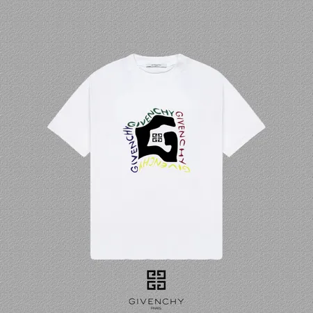 ジバンシィ Tシャツ