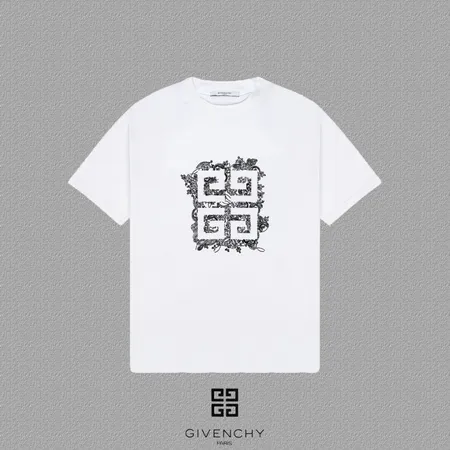 ジバンシィ Tシャツ