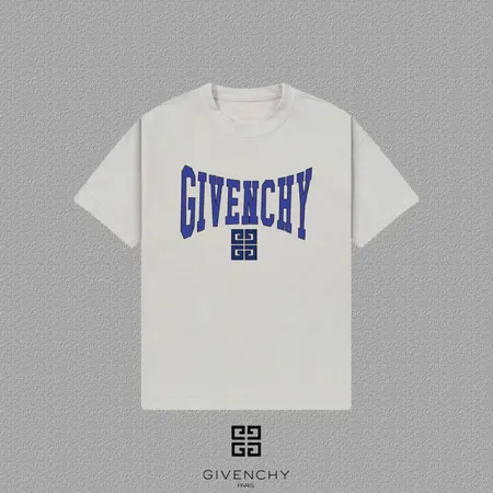 ジバンシィ Tシャツ