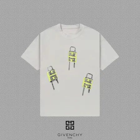 ジバンシィ Tシャツ